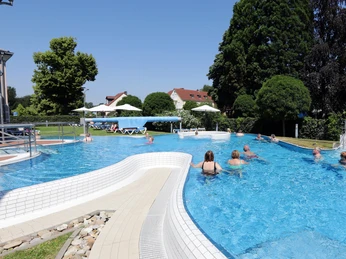 011HR - Bad König - Odenwald-Therme.JPG