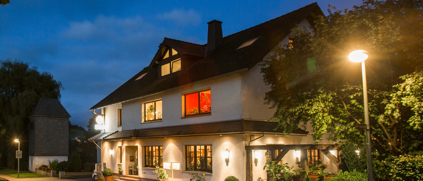 Gasthof im Almetal | Büren-Siddinghausen Gasthof im Almetal | Büren-Siddinghausen