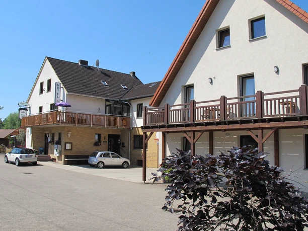 Gasthof Almehof Thöne | Büren-Weine