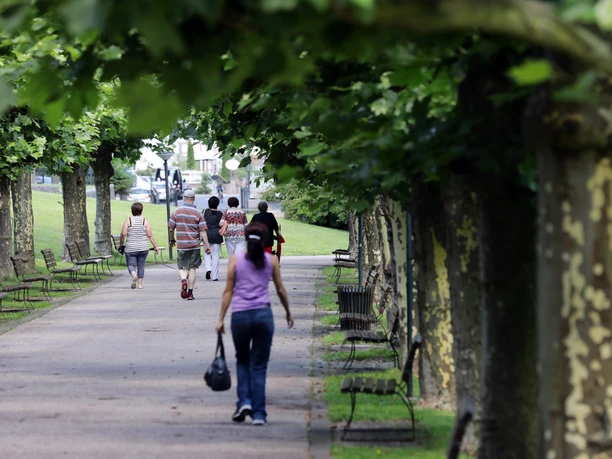 025HR - Bad Orb - Kurpark.JPG