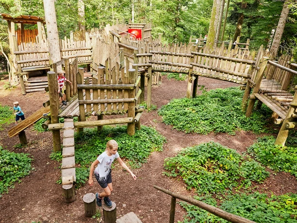 Die Talherrenburg – der grandiose Abenteuerplatz für Kletterfans