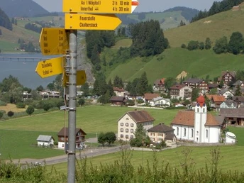 Bald ist Euthal (mit Barockkirche) erreicht