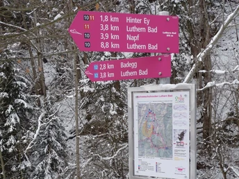 Wegweiser bei Luthern Bad