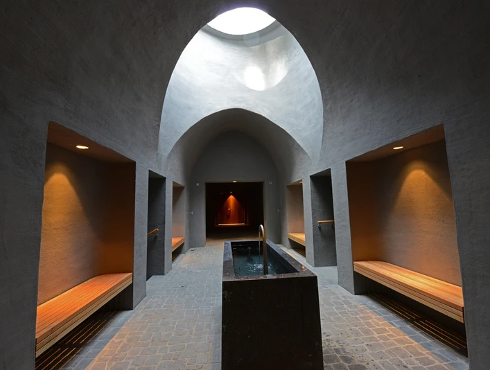 Das unterirdische Arm- und Fussbad in Luthern Bad