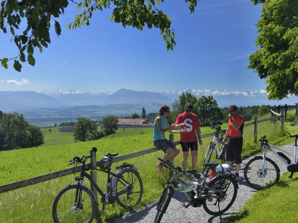 Herzschlaufe Seetal Ostast bei der Alpwirtschaft Horben