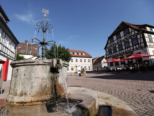 049HR - Gersfeld - Brunnen.JPG