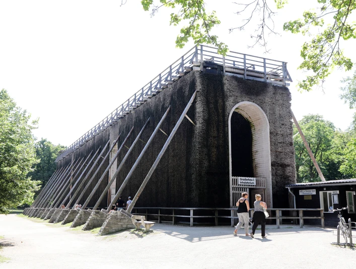 091HR - Bad Nauheim - Gradierwerk.JPG