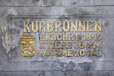 010HR - Bad Nauheim - Trinkkuranlage Kurbrunnen.JPG