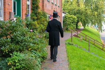 Der Ortsheimatpfleger der Gemeinde Osten