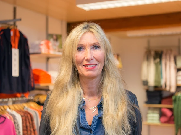 Celia-Portrait.jpg Portrait der Filialleiterin