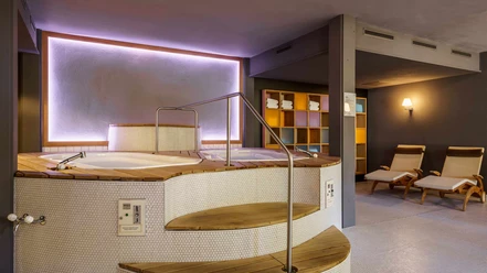 hotel-artos-whirlpool-spartos-wellness.jpg