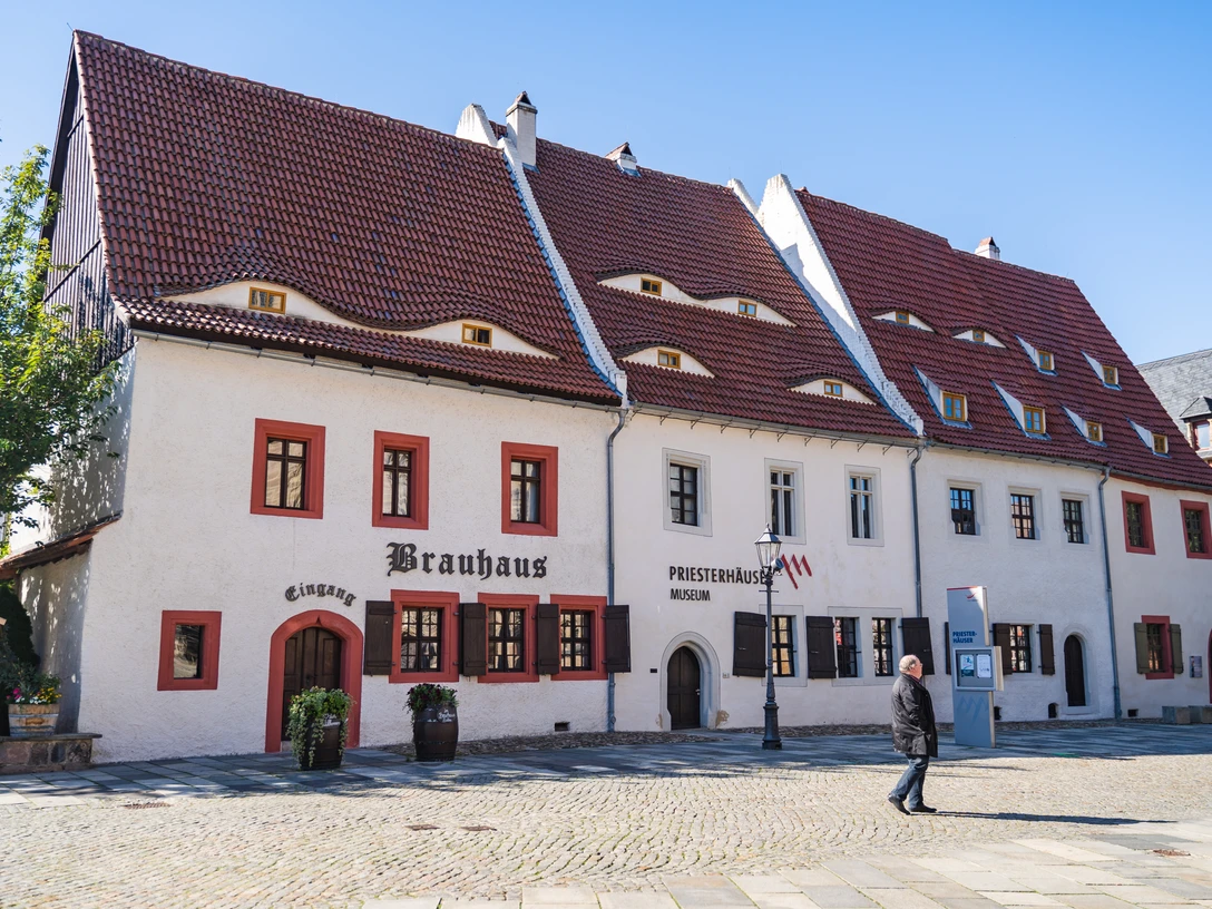 Gebäudeensembles der Priesterhäuser Zwickau