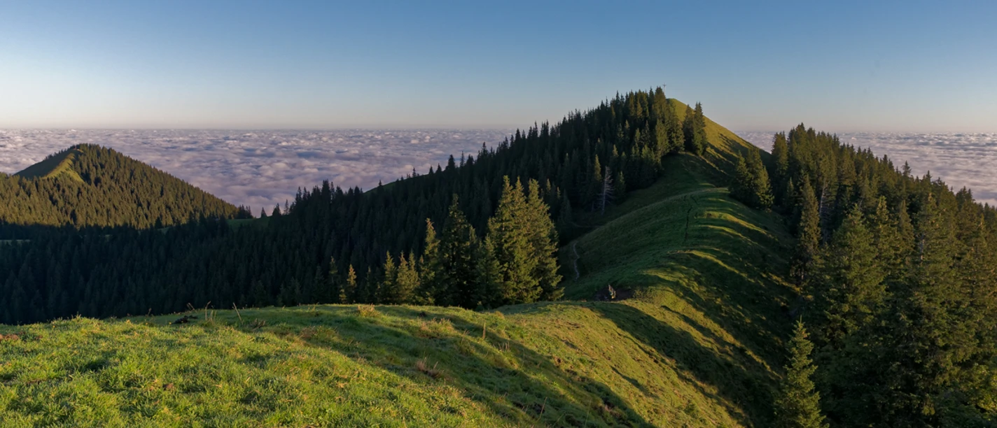Wandern in den Ammergauer Alpen Wandern in den Ammergauer Alpen
