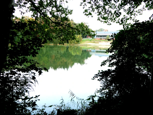 Heidestrandbad_Hemmoor_Angeln_See_am_Morgen