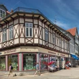 Fachwerkfassade der Buchhandlung