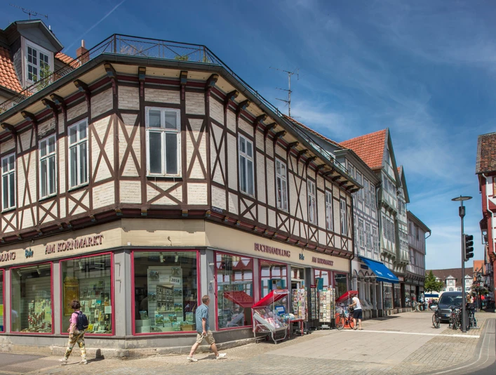 170621-wf-rundgang-22.jpg Fachwerkfassade der Buchhandlung