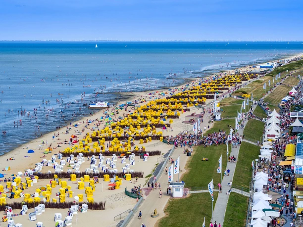 Luftbild Strand Duhnen - 2021.10.26 - 07.54.19-5.jpg