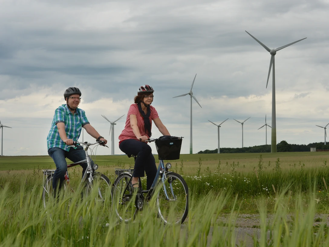 Rund ums Soratfeld | Windräder Rund ums Soratfeld | Windräder