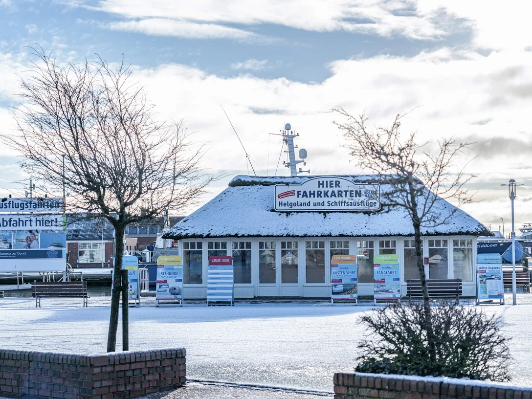 Reederei Adler & Eils am Ankerplatz