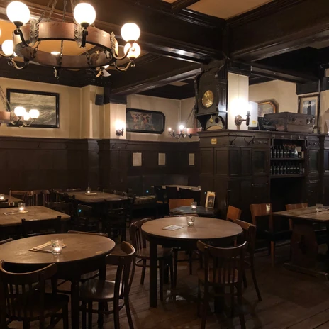 Sitzplaetze im Beyerhaus