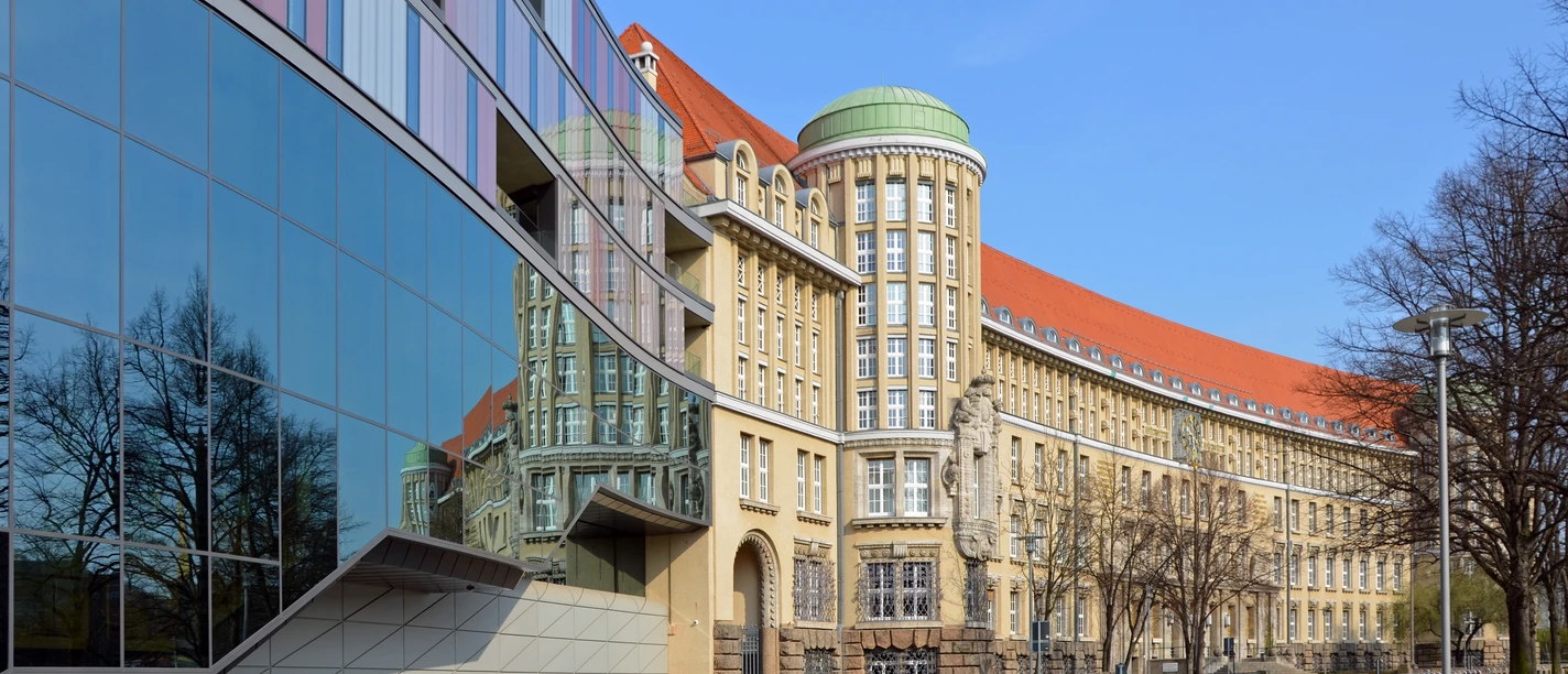 Deutsche Nationalbibliothek - Deutscher Platz Deutsche Nationalbibliothek - Deutscher Platz
