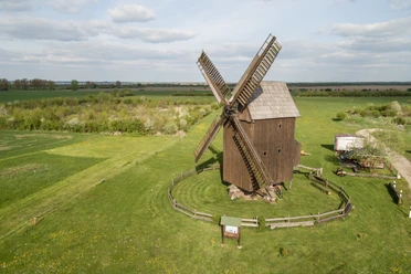 Mühle Zwochau - Region Leipzig Die Mühle Zwochau unweit vom Flughafen Leipzig, Fotografiert im Auftrag des Vereins Mühlenregion Nordsachsen.