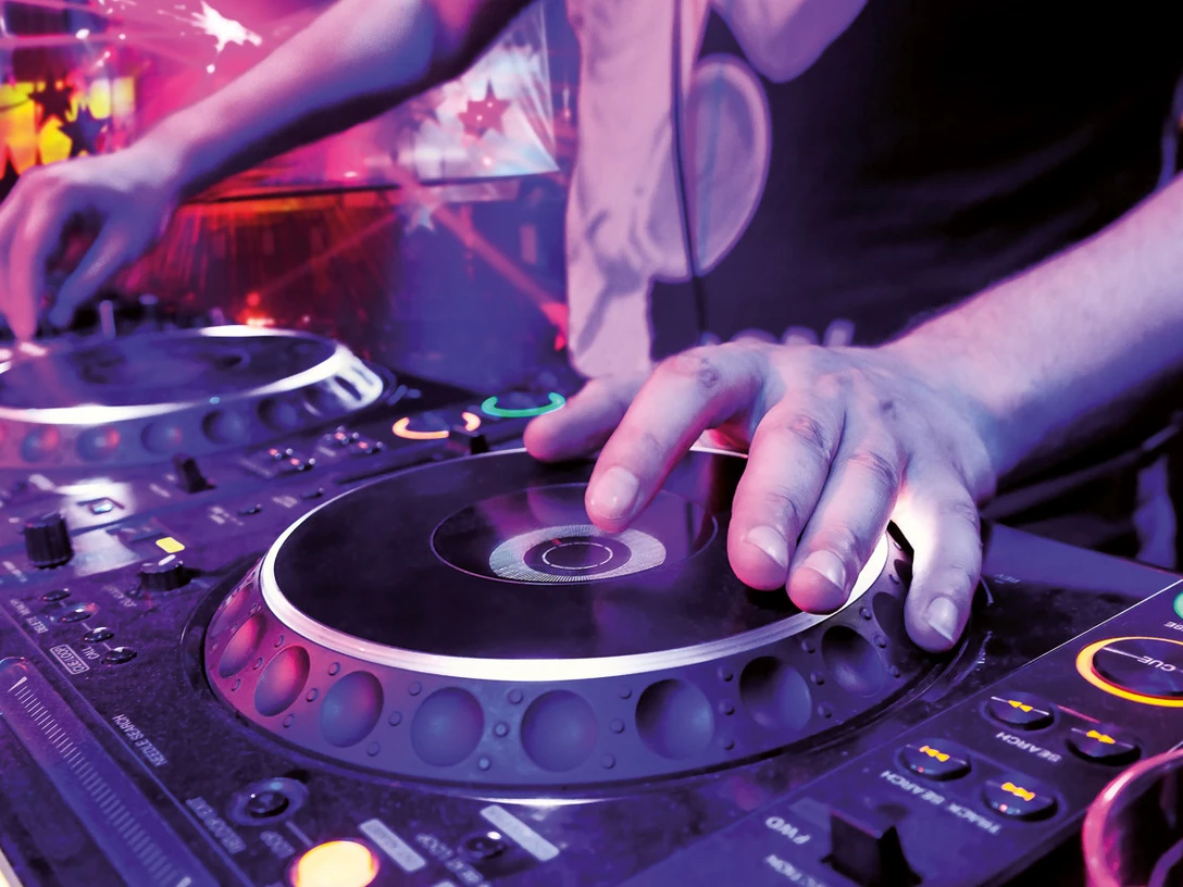 Ruhrort in Flammen – mit DJ