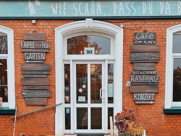 Café Möbelei, Außenansicht