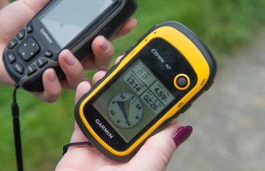 GPS-Gerät Geocaching Lehrpfad PB