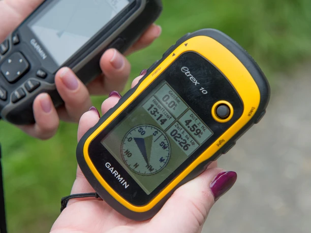 GPS-Gerät Geocaching Lehrpfad PB