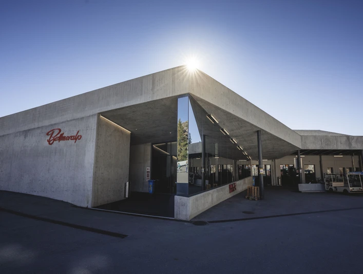 Herbstwanderung am Grossen Aletschgletscher Herbstwanderung am Grossen Aletschgletscher