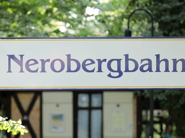 Wiesbaden - Nerobergbahn Schild