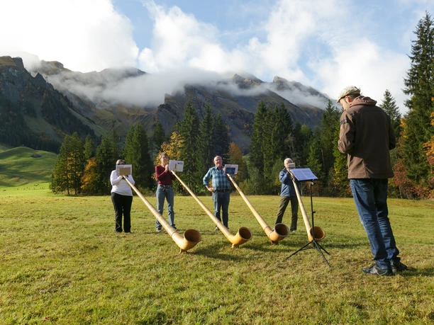 offer_img Alphorn Wochenendkurs Fortgeschrittene