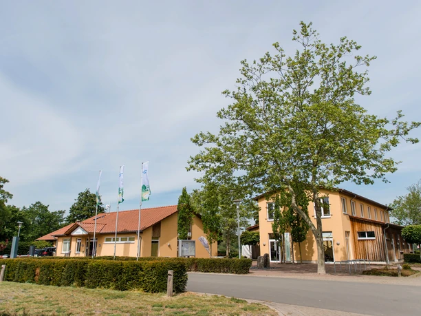 Campingpark Kalletal - Campingplatz Hauptgebäude Campingpark Kalletal