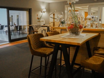 Dörplinger Krog innen Sitzplatz_DörplingerKrog