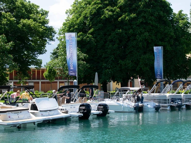 tauscheck-bootsvermietung-thun-gwatt-boote-hafen.jpg tauscheck-bootsvermietung-thun-gwatt-boote-hafen.jpg