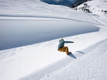 Snowpark Halfpipe Bettmeralp in der Aletsch Arena