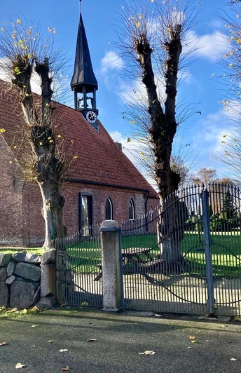Kirche zum Heiligen Kreuz
