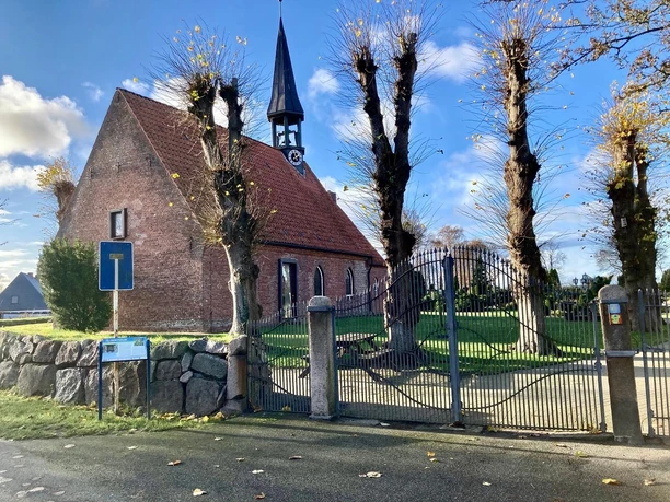 Kirche zum Heiligen Kreuz