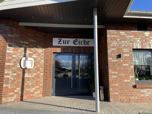 Neu erbaute Gaststätte Zur Eiche, Schafstedt