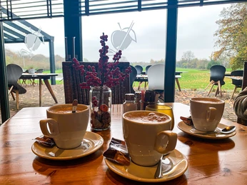 Auf Gut Apeldör Kaffee_Apeldör