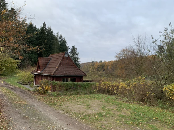 zu mietende Blockhütte
