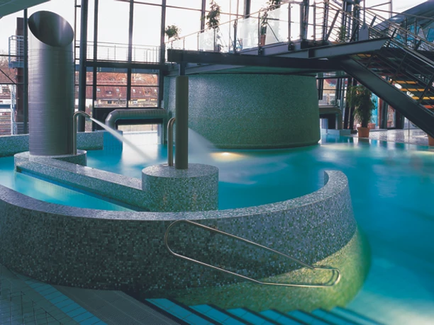 Erlebnisbecken im Badehaus Nordhausen