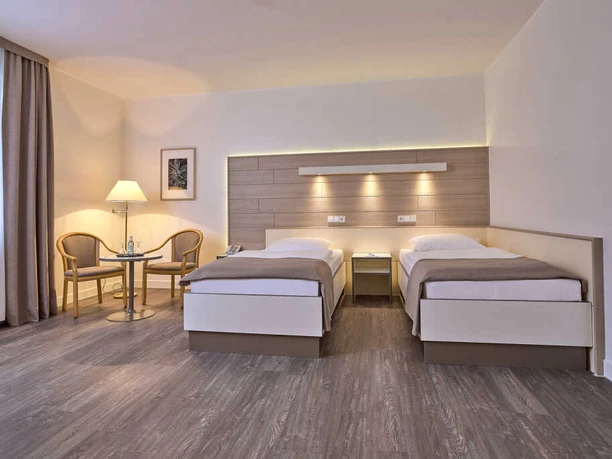 Hotel Krone Zimmer.jpg