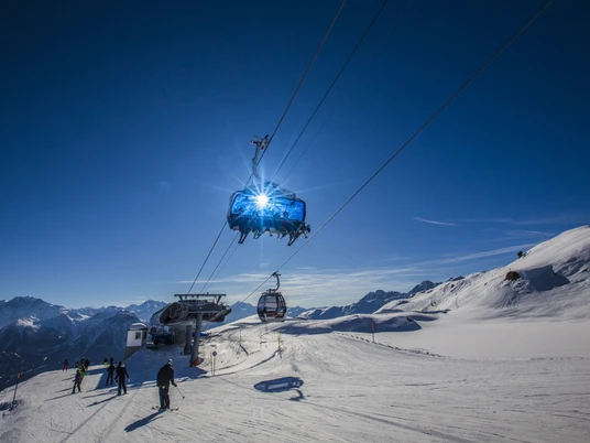 Aletsch Arena Winterimpressionen von Alex Zhao