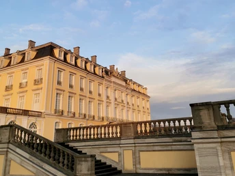 Schloss Augustusburg im Abendlicht
