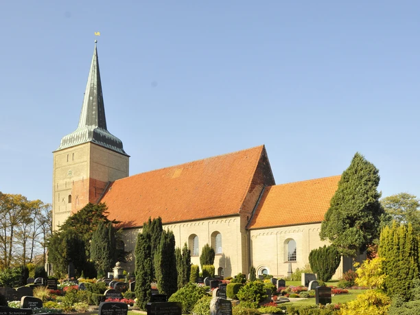 Kirche Wremen (7).jpg