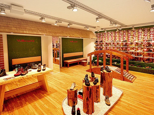 schuhhaus-vollbracht-willingen-innen-6.jpg