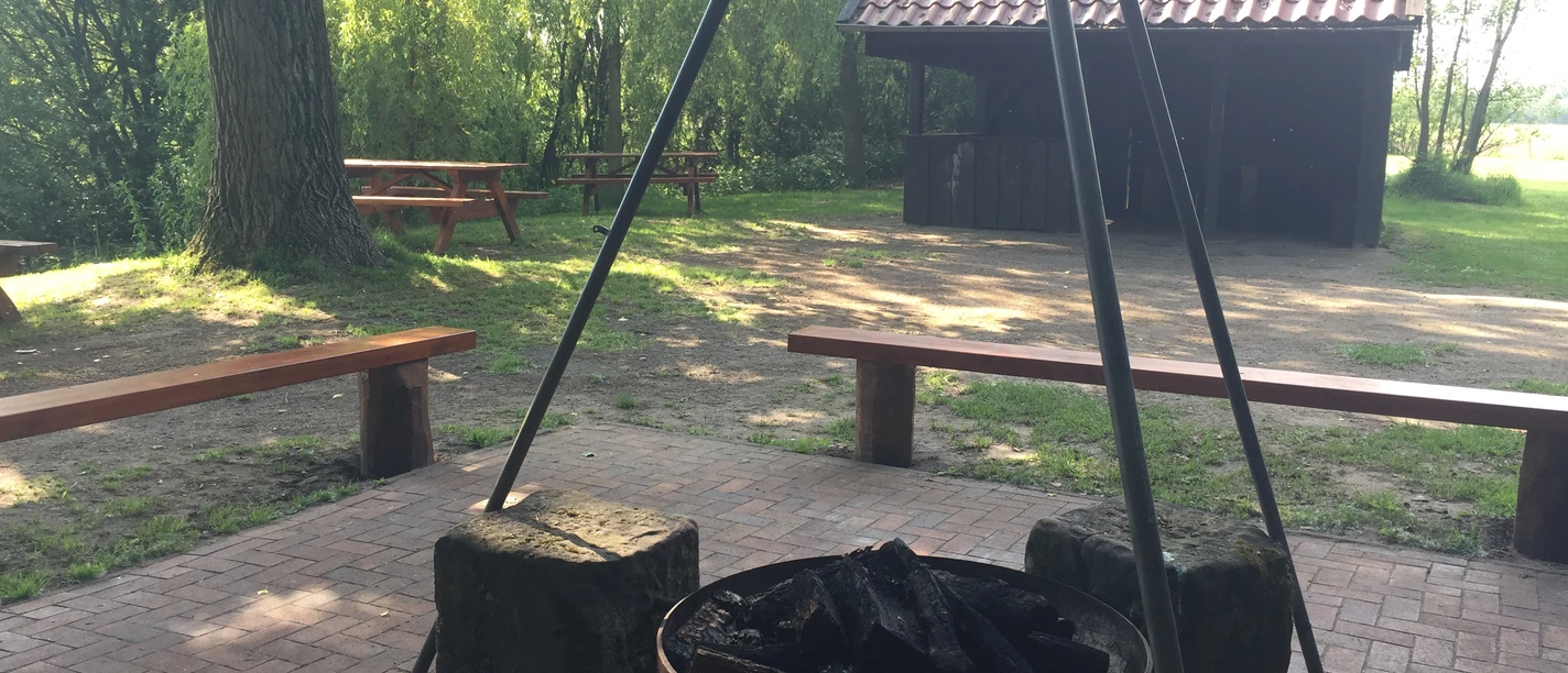 Grillplatz_am_Dinkelsee Grillplatz am Dinkelsee