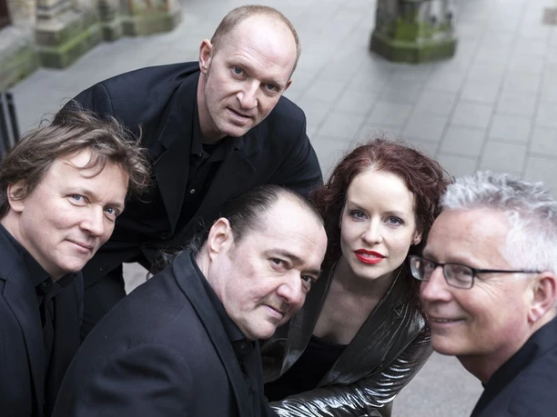 Töwerland-Konzerte-Mellow-Melange-Band.jpg Töwerland-Konzerte-Mellow-Melange-Band